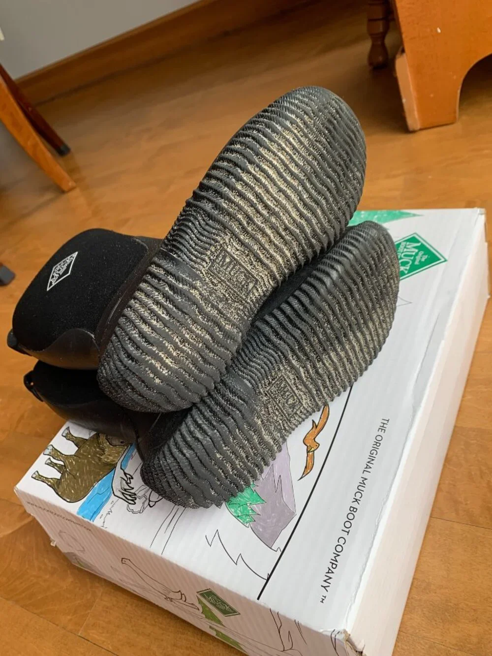 Kids Muck boots size 2